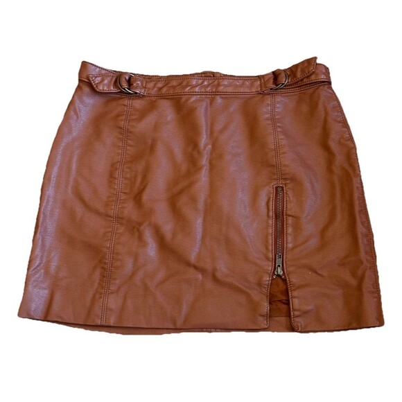 Free People Dresses & Skirts - Free People faux leather mini skirt brown Sz. 8 front zipper slit buckle details